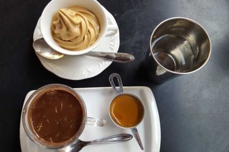 Sorvete soft de café e chocolate da vovó