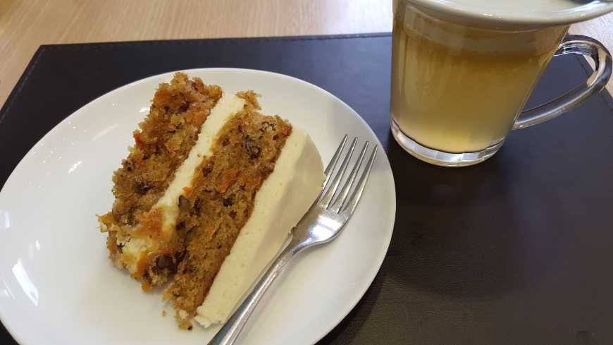 Surpreedente Carrot Cake e chá do dia!