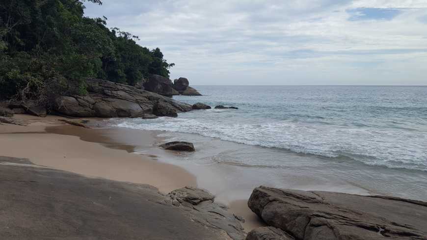 A quase deserta Praia dos Antiguinhos