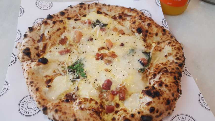 Deliciosa pizza Carbonara da Ciao!