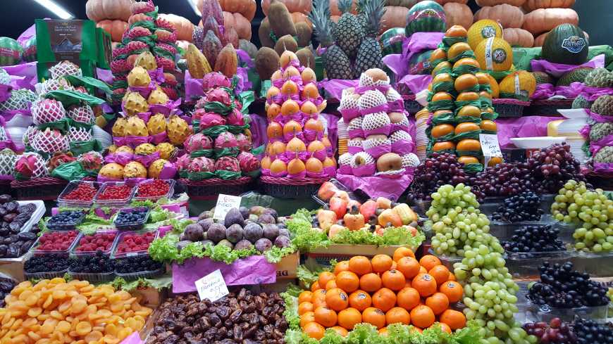 Exóticas frutas expostas no Mercado Municipal de São Paulo