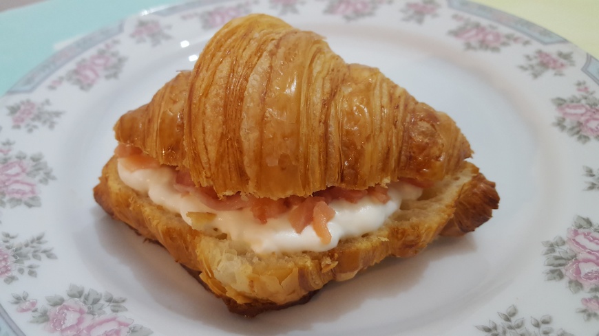 Surpreedente croissant de salmão!