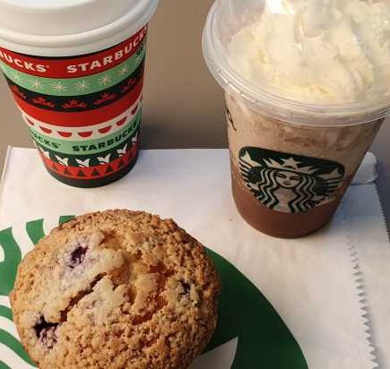 Chocomenta Mocha e Frappuccino no menu especial de Natal do Starbucks