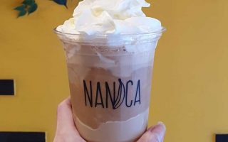 Provando a deliciosa novidade do Nanica: nanicoffee!