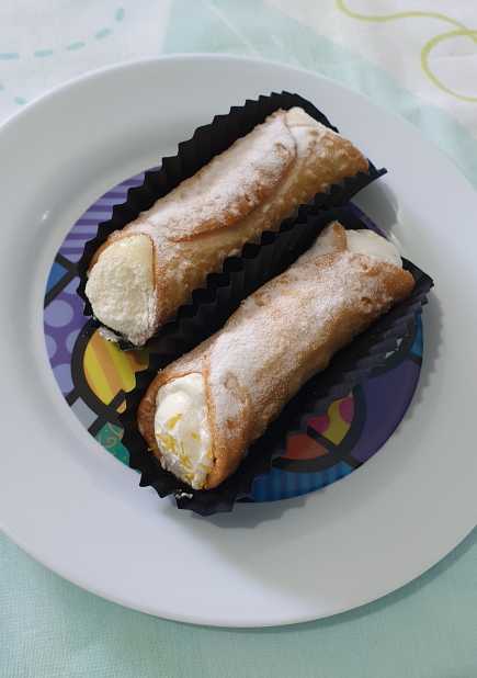 Irresistíveis cannolli da Casa da Bel!