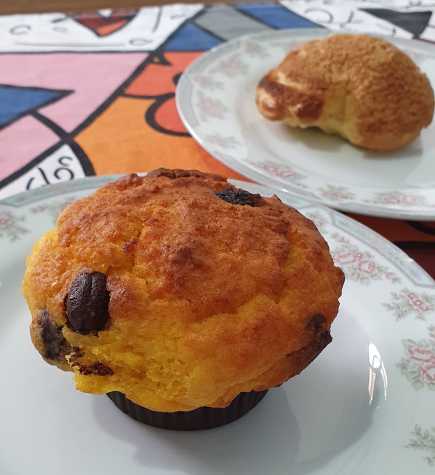 Muffin de cenoura com chocolate