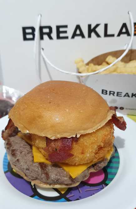 The Burger + batata frita do Break Lab Burger