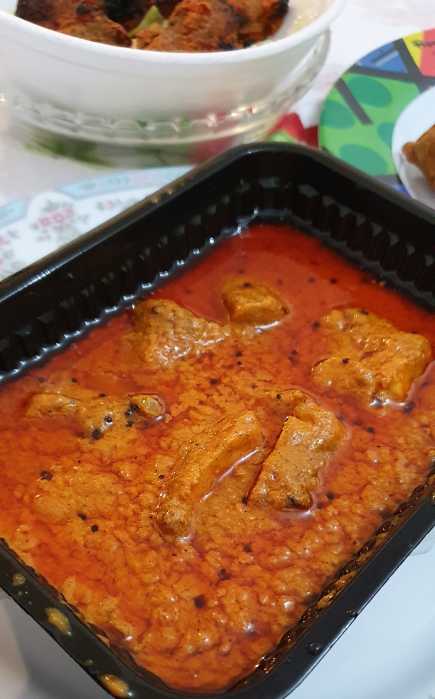 Maravilhoso Murg curry do Bawarchi!