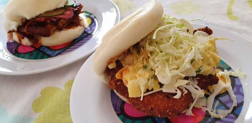 Crocantíssimo Bun Tonkatsu!