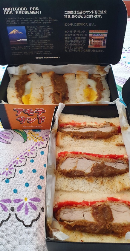 Kare Sando e Katsu Kare Sando