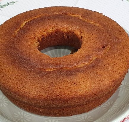 Receita de bolo amanteigado de mel da Heloísa Bacellar