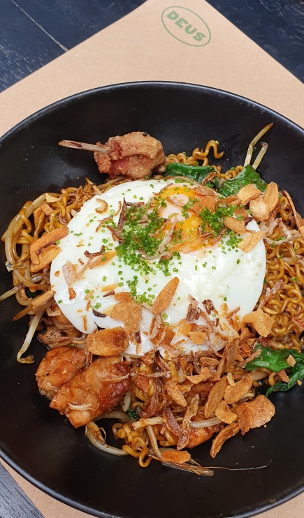 Caprichado Mie Goreng do chef Dário Costa!