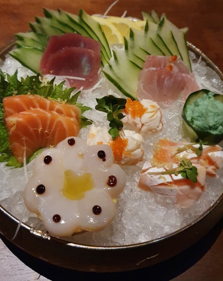 Seleção especial de sashimis do OUE Sushi!