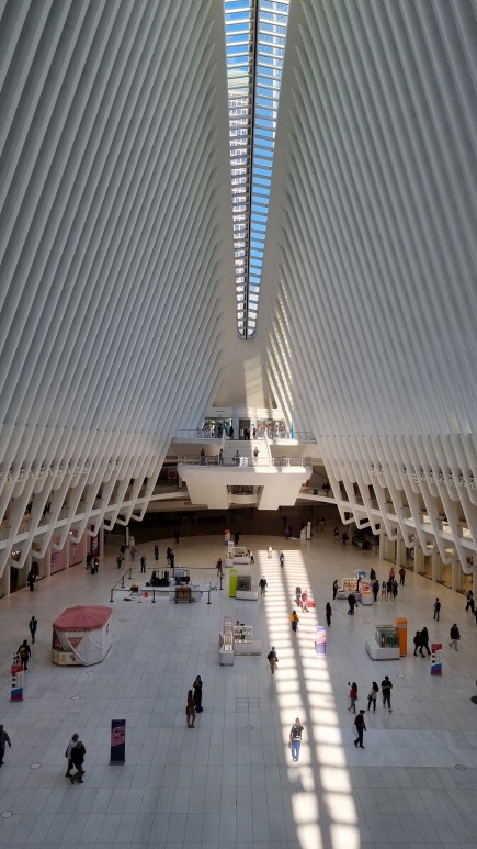 Estação Oculus, uma obra do arquiteto Santiago Calatrava