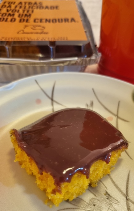 The original bolo de cenoura brigadeiro