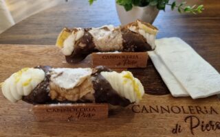 Cannoleria di Piero, uma lojinha especializada em cannoli!