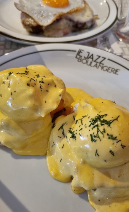 Eggs benedict do Le Jazz Boulangerie