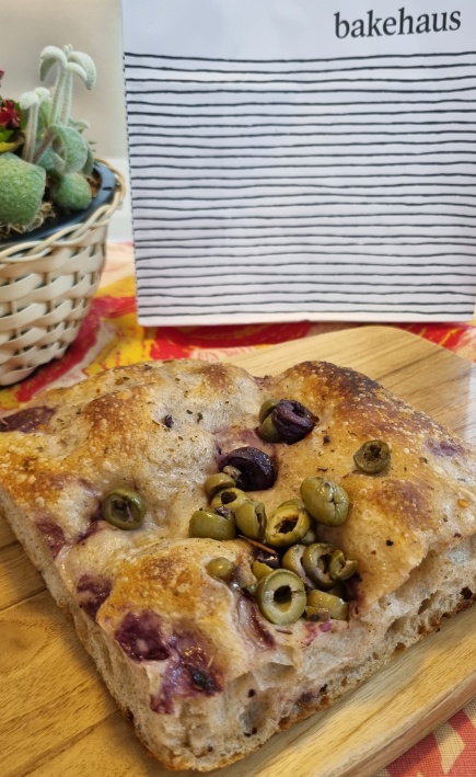 Deliciosa focaccia Azeitona levemente picante!