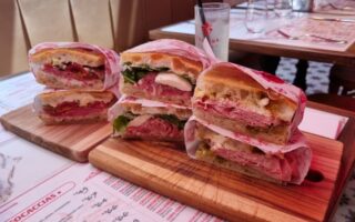 Deliciosos panini de focaccia da Toscana Focacceria!